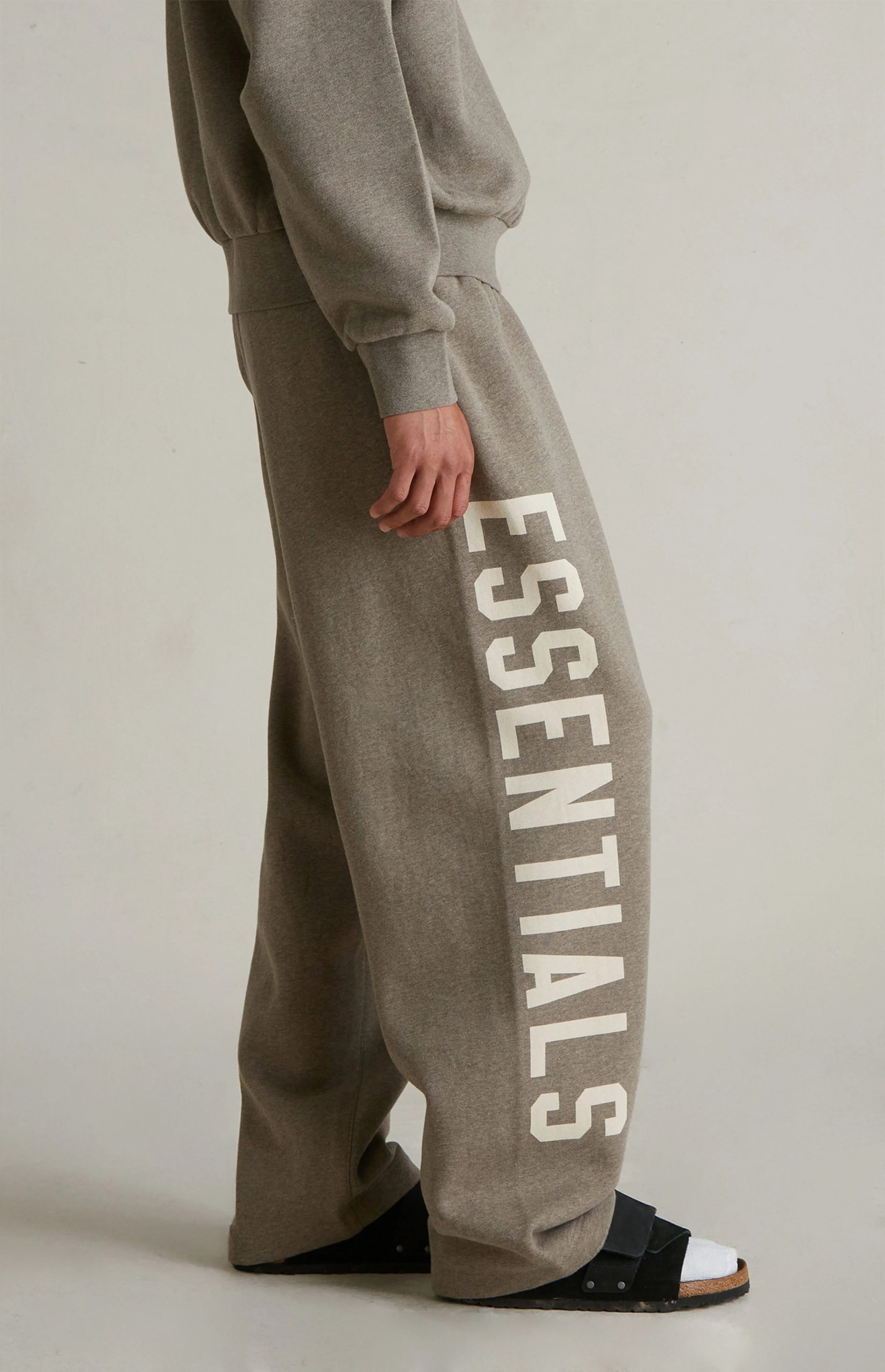 25SP Relaxed Sweatpants - Image 3