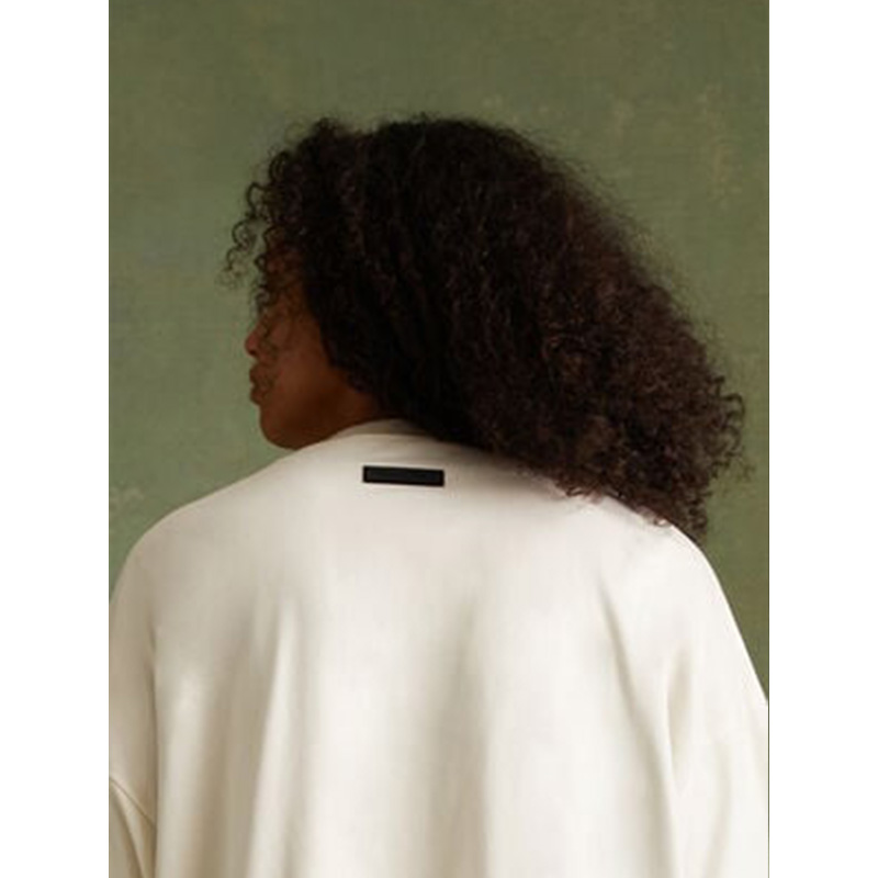 FW23 Cloud Collection Essentials S-Shirt - Image 3