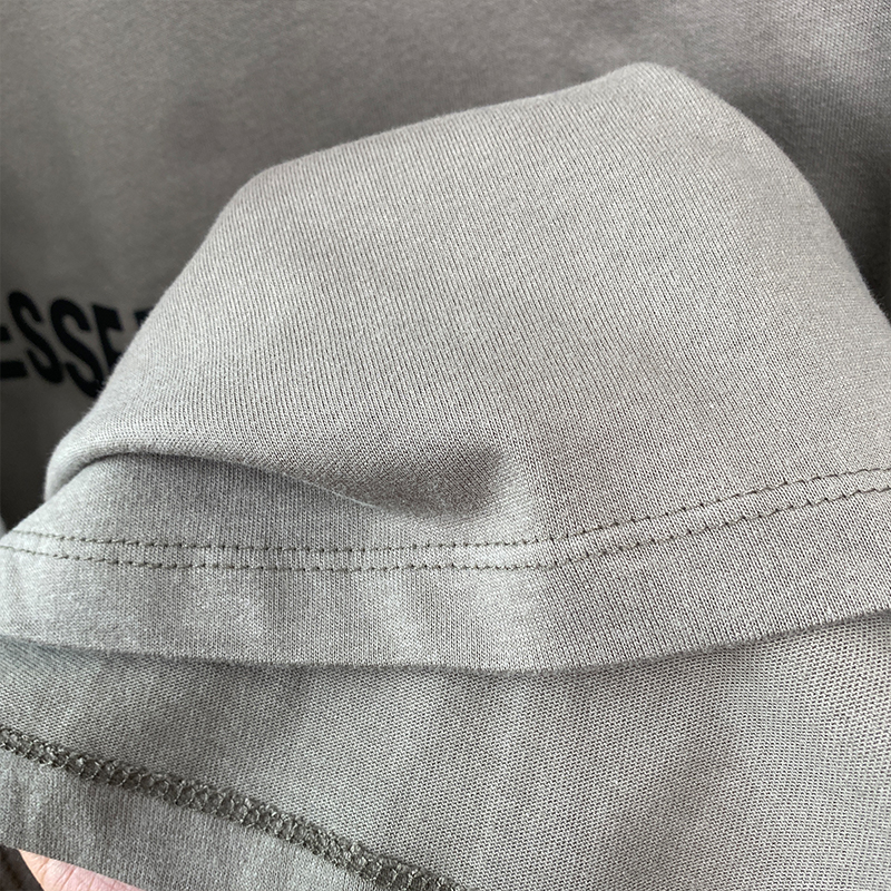 SS20 Essentials L-Shirt - Image 4