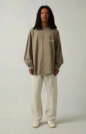 SS22 1977 Essentials Relaxed Sweatpants (Black Velvety Print) - Image 4