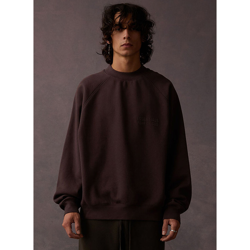 SS23 Essentials Sweatshirt - Image 6