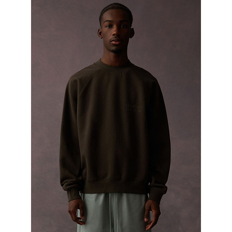 SS23 Essentials Sweatshirt - Image 8